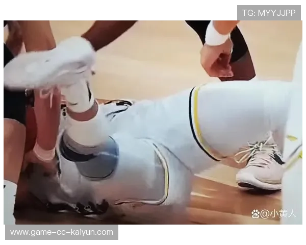 篮球震撼时刻:暴扣瞬间竟被帽飞,背后真相引发一场热议